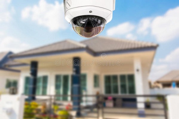 cctv-home-camera-security-operating-house-67628368